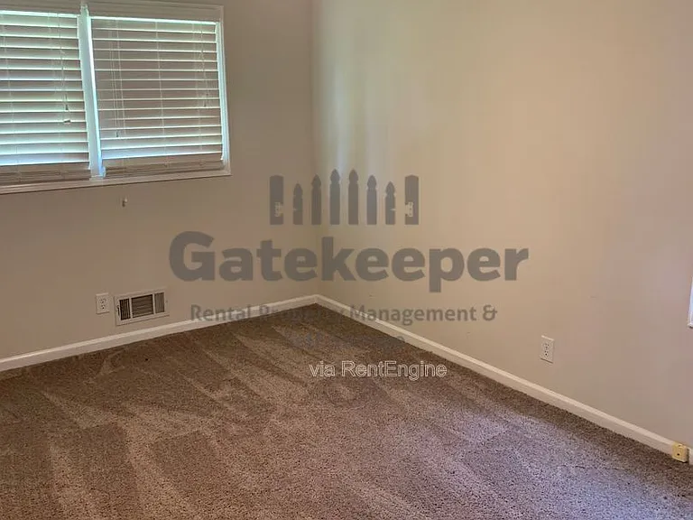 216 Ginger Cake Rd — Photo 11
