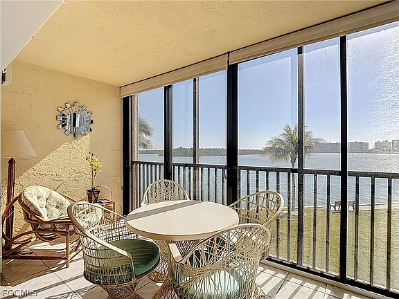 5th image of 400 Lenell Rd APT 107