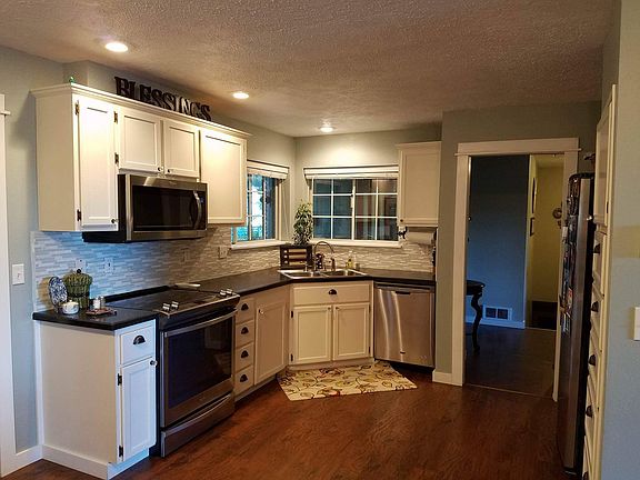 4th image of 514 N Warren Ave