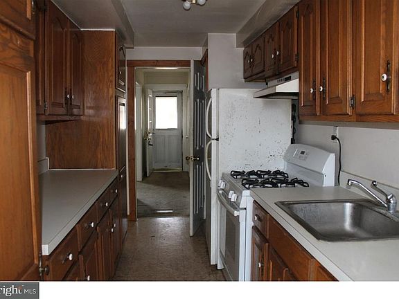 4th image of 513 Saude Ave