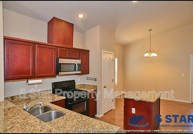 14945 Louis Baudoin Ct — Photo 11