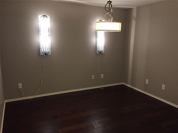 5th image of 9925 Fleetwood Dr