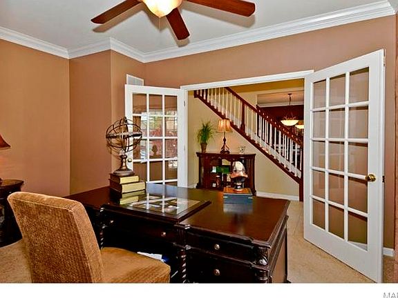 4th image of 4404 Ventura Place Dr