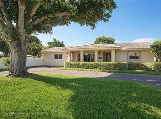 2120 NE 29th St, Lighthouse Pt, FL 33064