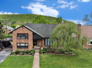 817 Penndale Ave, Reading, PA 19606