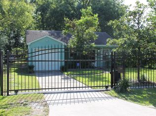 5638 Patrick St, Houston, TX 77076