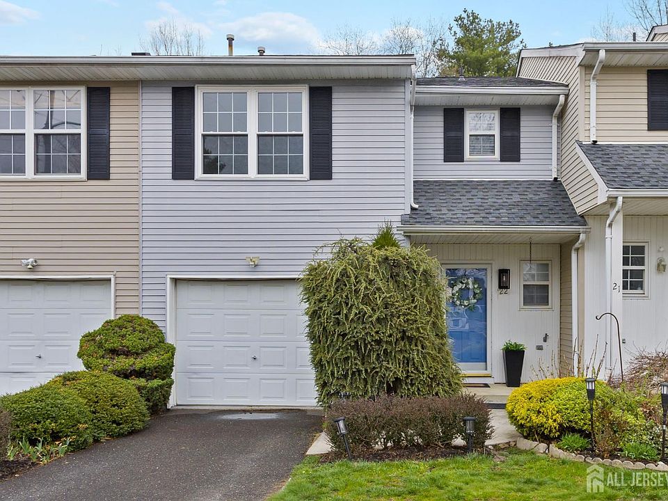 1st image of 22 Scotto Pl