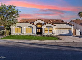 5637 E BEVERLY Lane, Scottsdale, AZ 85254