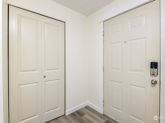 4th image of 7711 NE 175th St #E202