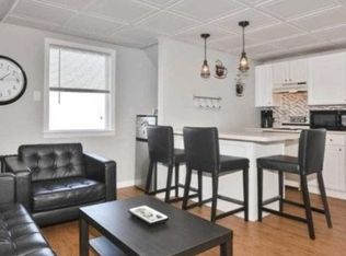 157 W 21st St FLOOR 2, Deer Park, NY 11729
