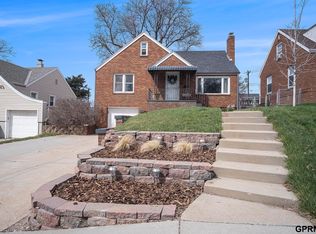 3272 Vinton St, Omaha, NE 68105