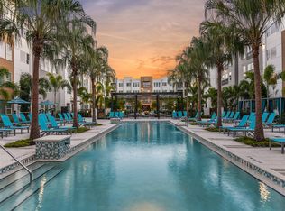 Lyra, Sarasota, FL 34237