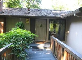 14 Monticello Dr, Lake Oswego, OR