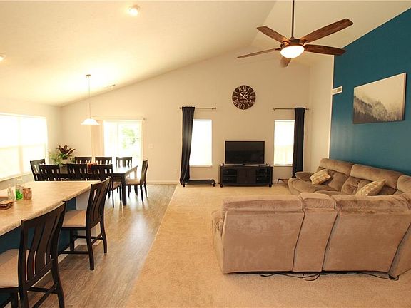 3rd image of 7017 Beal Ln