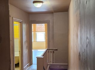 219 W Mentor St Floor 2, Philadelphia, PA 19120