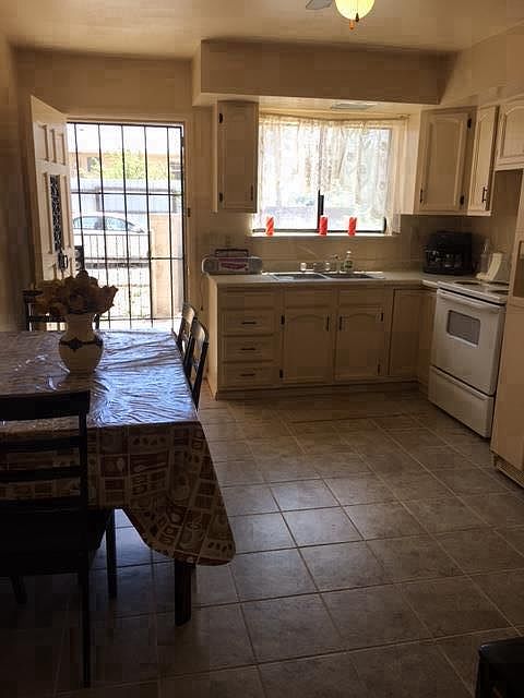 2nd image of 1704 Helena Dr #A