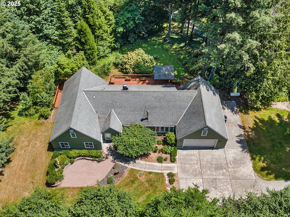 2nd image of 17118 NE Baker Creek Rd