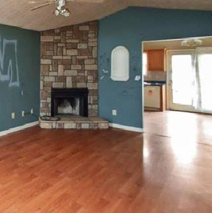 2nd image of 100 Olivia Dr
