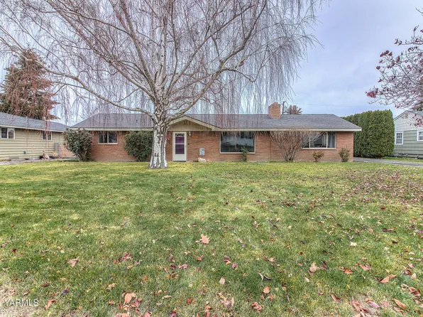 211 S 58th Ave, Yakima, WA 98908