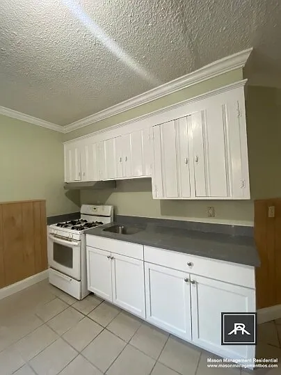 4412 Washington St #2 — Photo 1