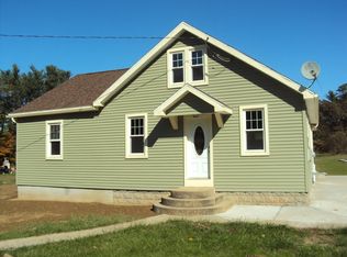 2025 Long Run Rd, Mill Hall, PA 17751