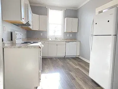 3 bed, 1328 sqft, $1,575 — Photo 4