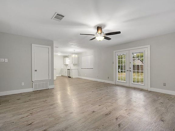 3rd image of 6000 Softwood Dr