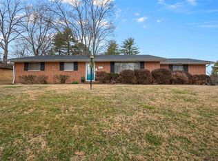 1643 Oak Hills St, Cape Girardeau, MO 63701