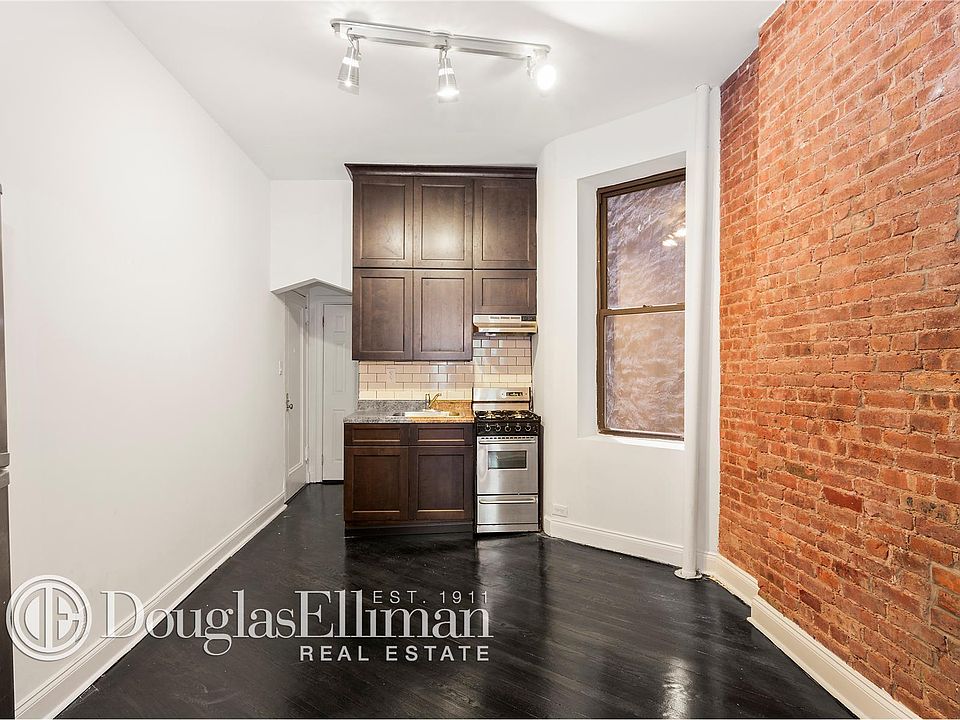 2nd image of 168 E 7th St APT 1A
