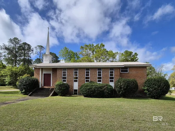 305 Rural St, Evergreen, AL 36401