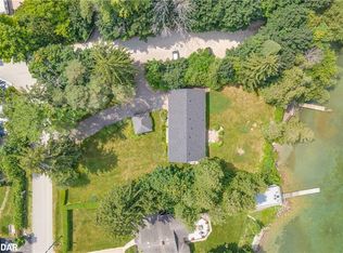 98 Lakeside Dr, Innisfil, ON L9S2V3
