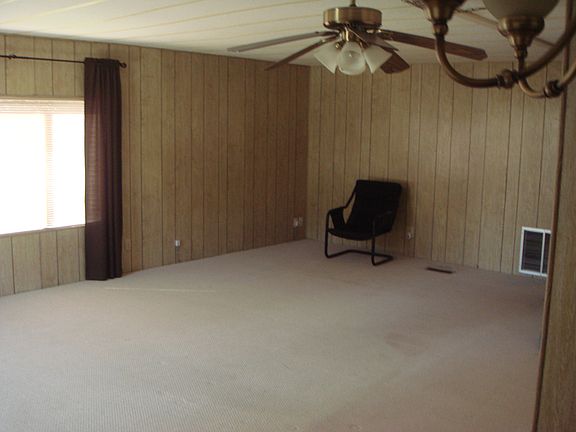 5th image of 1973 Amberwood Dr