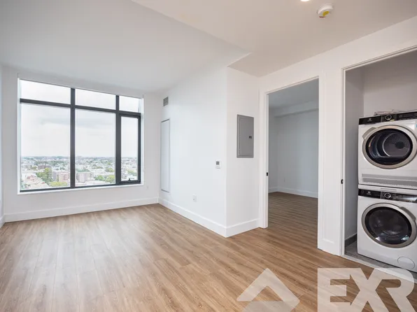 2230 Cropsey Avenue image 1 of 71