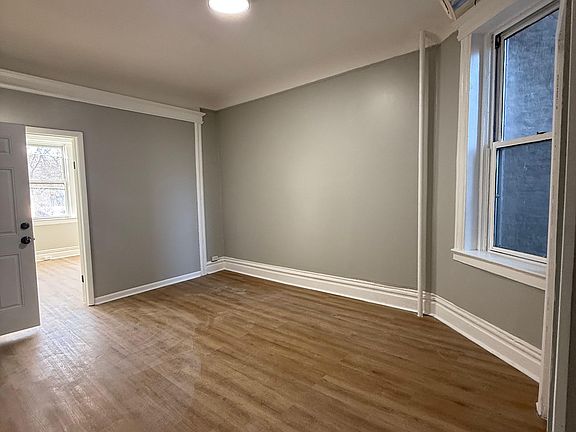 5th image of 141 Park Ave #A2