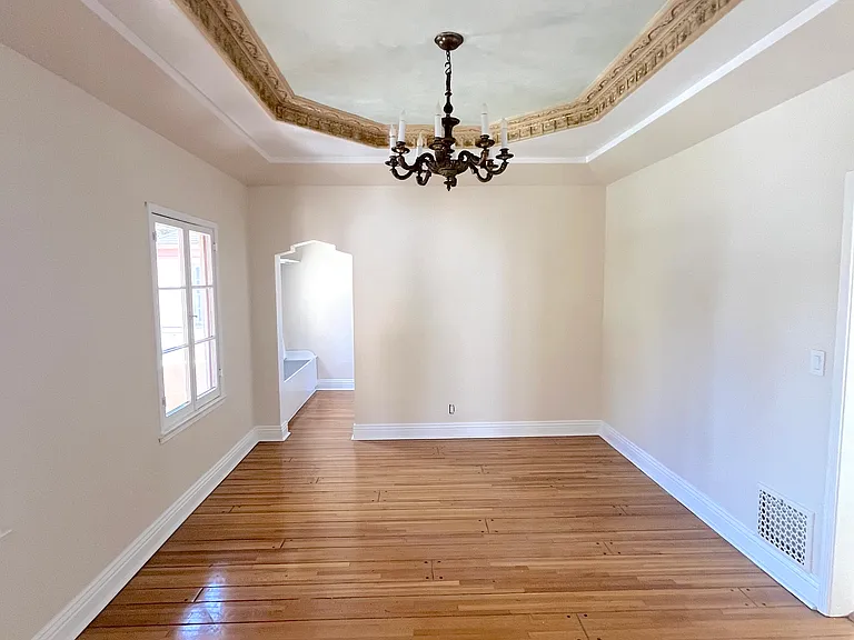223 S Gale Dr #1/2 — Photo 21