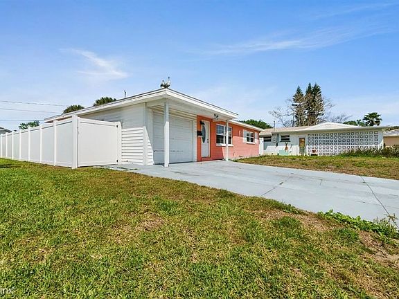 3rd image of 59 Seabreeze Dr