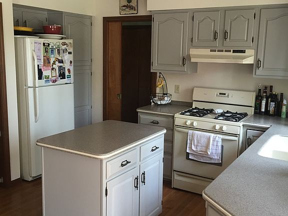 5th image of 605 Calann Dr