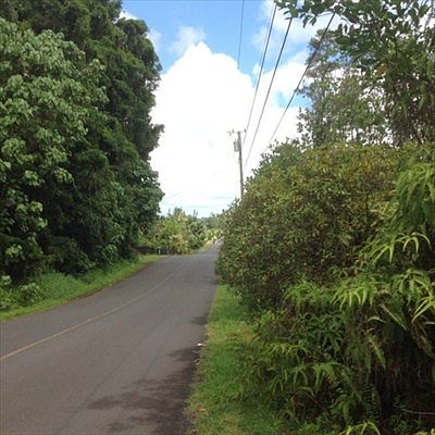 3rd image of Pohaku Cir