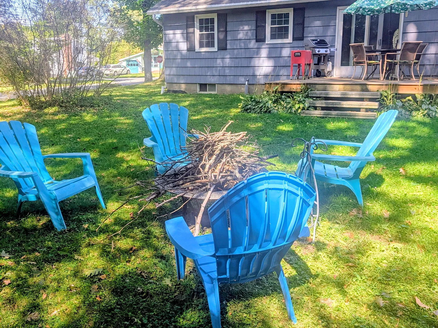 43 Country Ln — Photo 2