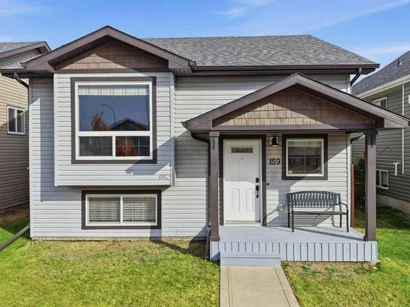 159 E Pioneer Way, Blackfalds, AB T4M 0B7