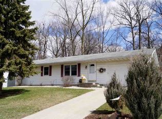 632 Normandy Ln, Warsaw, IN 46582