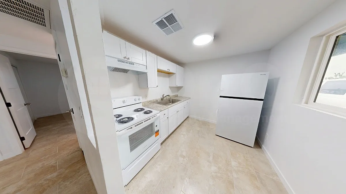 2 bed, 650 sqft, $1,095 — Photo 3