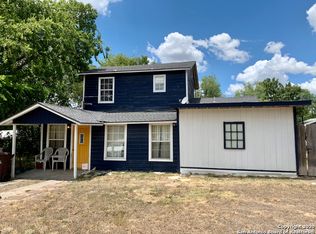 207 Bobbies Ln, Balcones Heights, TX 78201