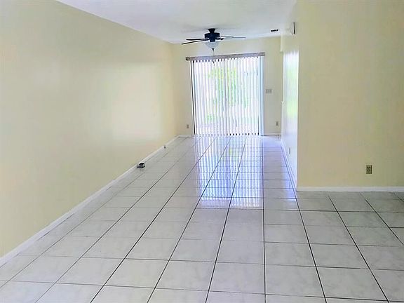 2nd image of 503 Shoreview Dr