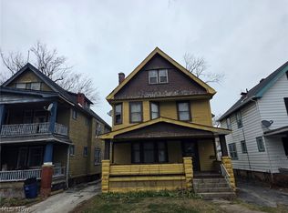 13607 Beaumont St, East Cleveland, OH