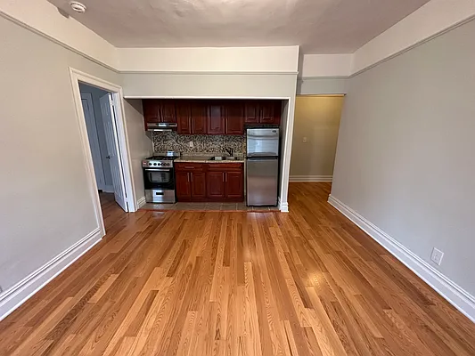 Rented by Voro Purple LLC | media 1