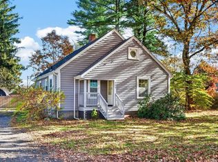 305 Thompson Rd, Webster, MA 01570