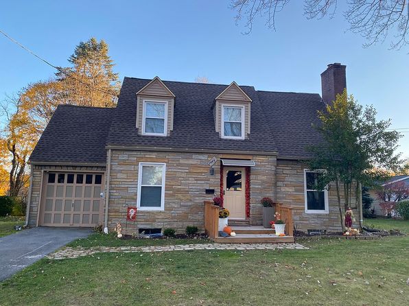 1444 Mary Dr