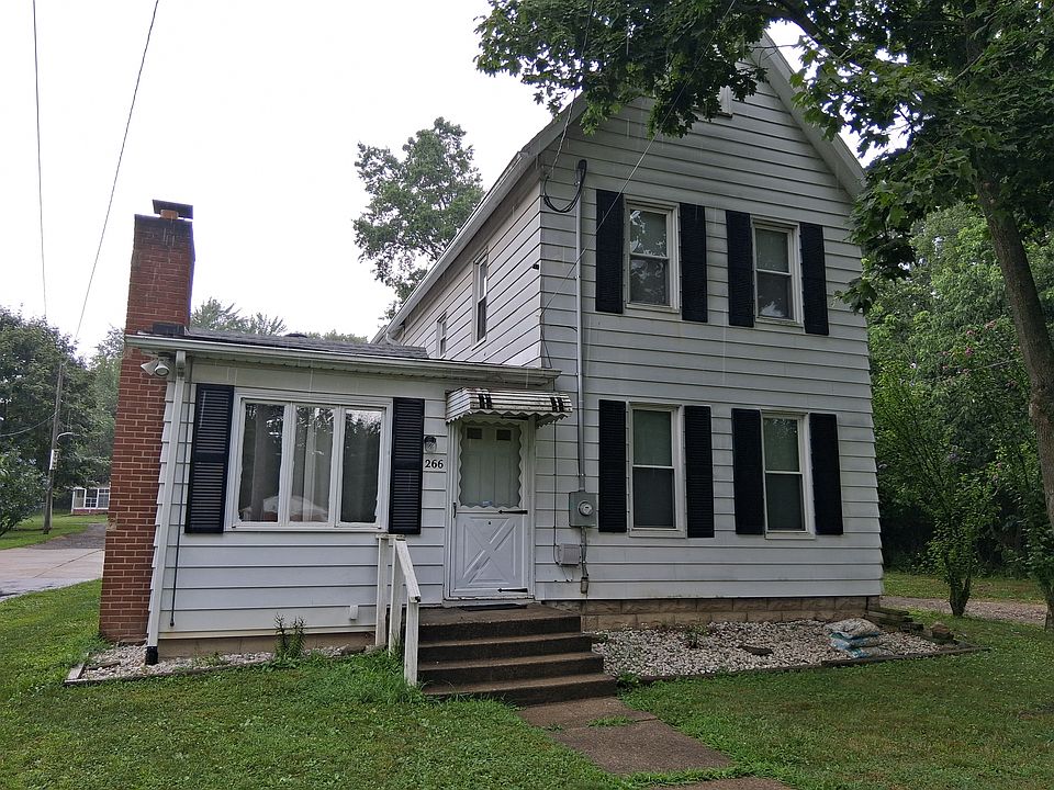 1st image of 266 1st St