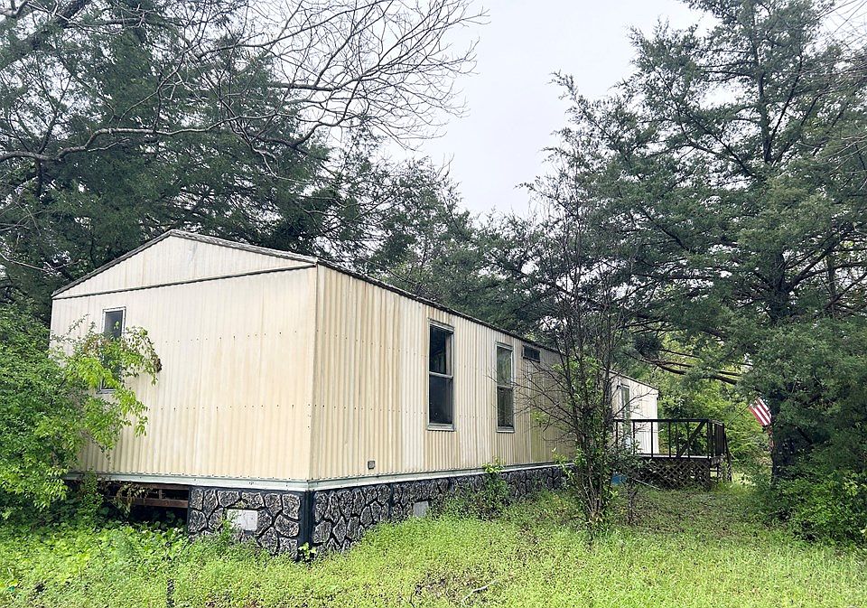 2nd image of 61 Barbara Lee Rd
